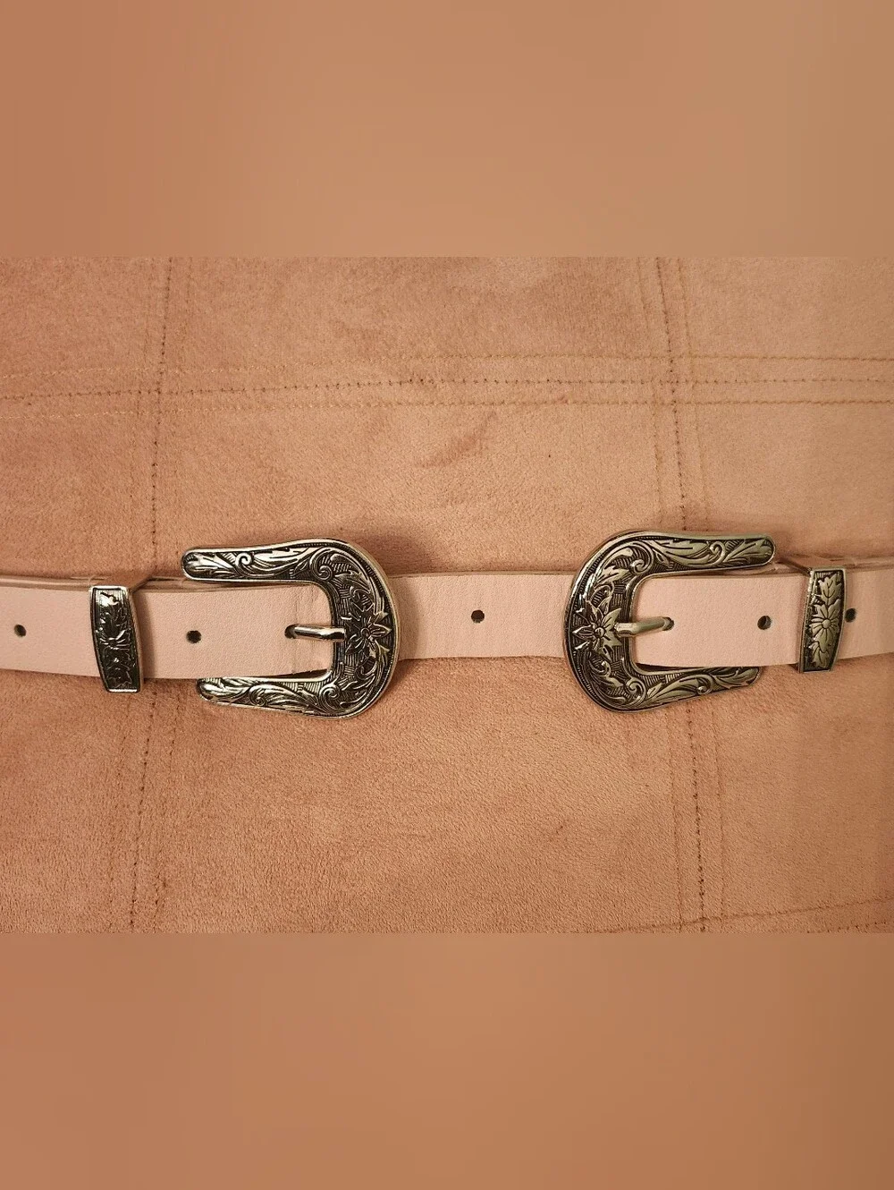 Double Buckle Western-Style Women's Belt in Light Pink